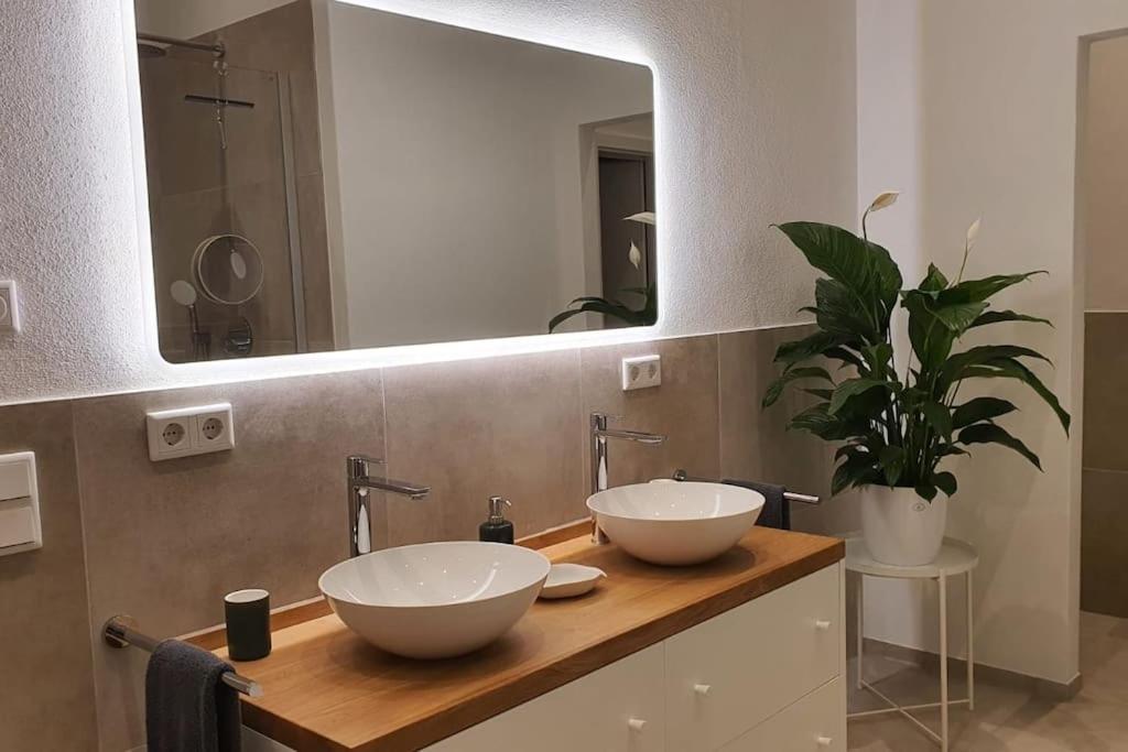 Apartament Moderner Luxus In Barockem Gewand